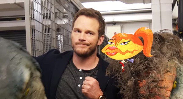 Movie Hero Chris Pratt Is Pranked By Fake Velociraptor Movie Hero Chris Pratt Is Pranked By Fake Velociraptor